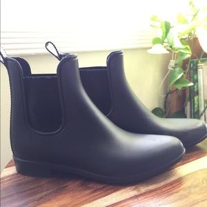 Merona booties